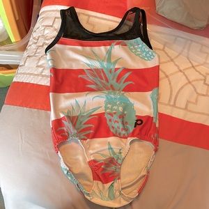 Plum Tropical Leo size Medium